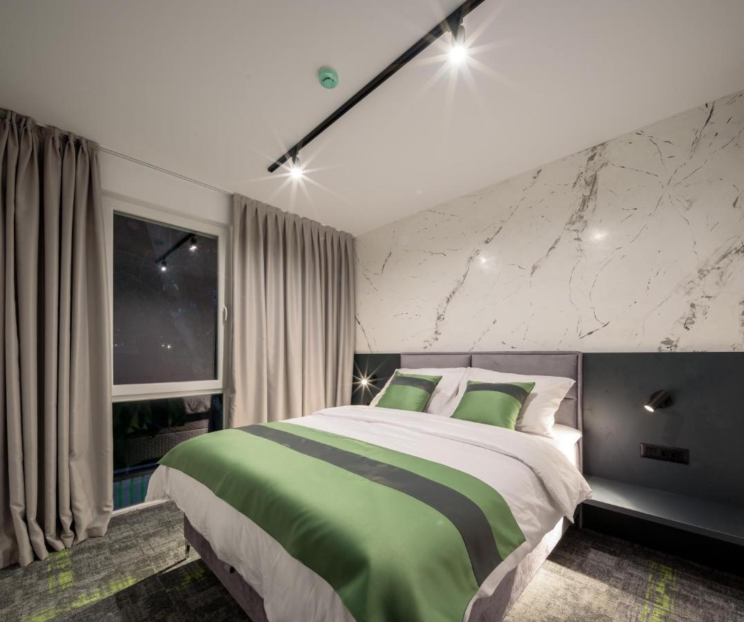 Joy 5 Hotel & Spa Belgrade Exterior photo